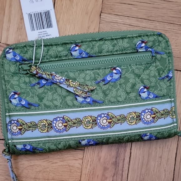 VERA BRADLEY/WALLET/Green and Blue Bird Pattern Wallet - Picture 11 of 12
